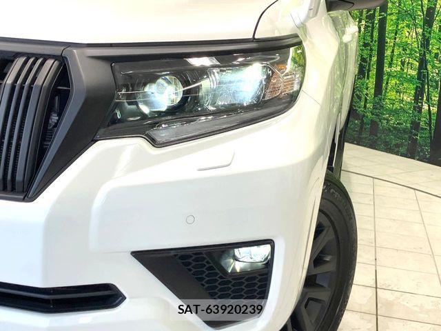 Toyota LAND CRUISER PRADO 2022-10 8525435-12
