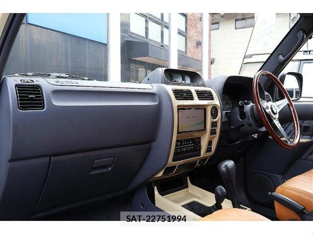 Toyota LAND CRUISER PRADO 1999-01 8525445-2