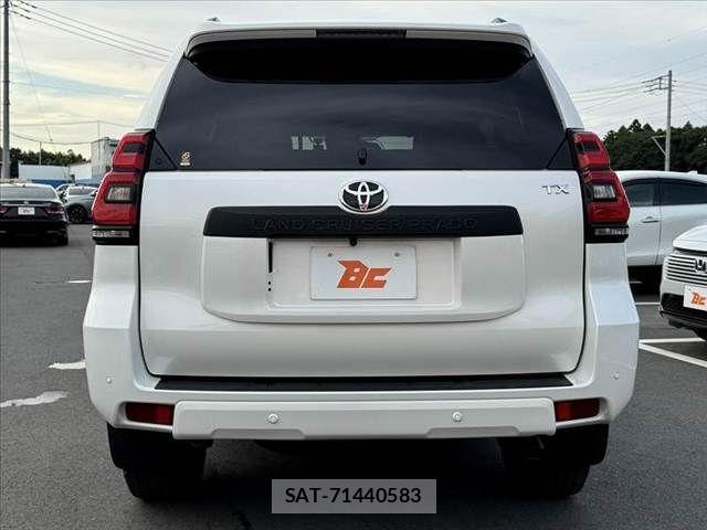 Toyota LAND CRUISER PRADO 2023-10 8525424-13