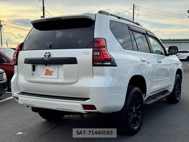 Toyota LAND CRUISER PRADO 2023-10 8525424-14