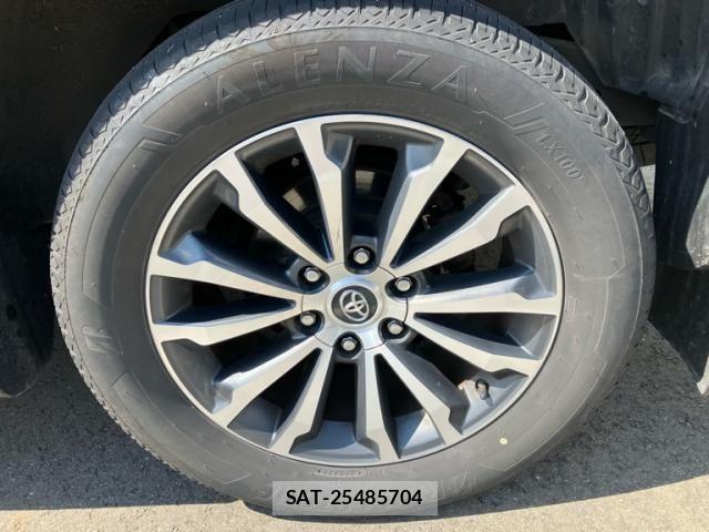Toyota LAND CRUISER PRADO 2018-06 8525440-13
