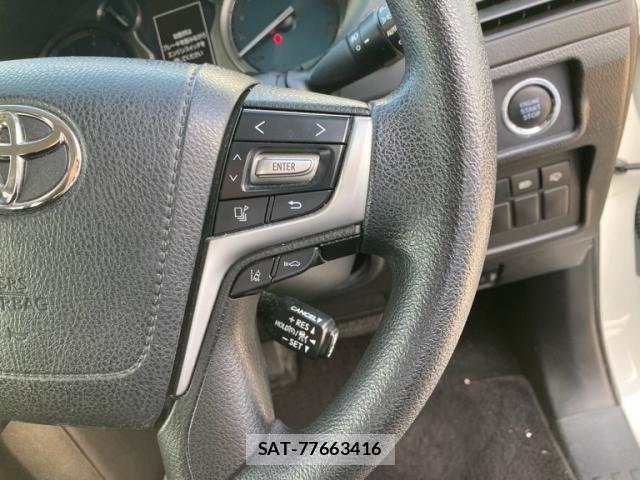 Toyota LAND CRUISER PRADO 2017-10 8525449-19