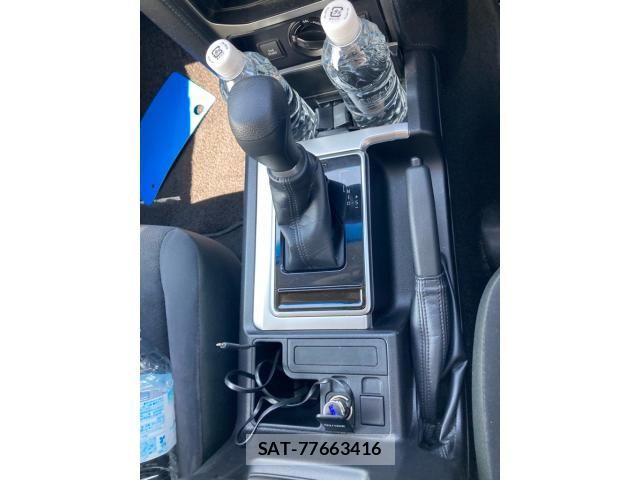 Toyota LAND CRUISER PRADO 2017-10 8525449-21