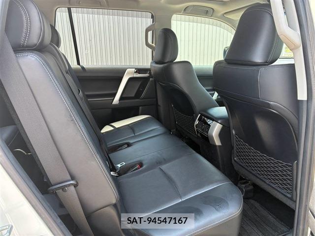 Toyota LAND CRUISER PRADO 2023-05 8525425-15