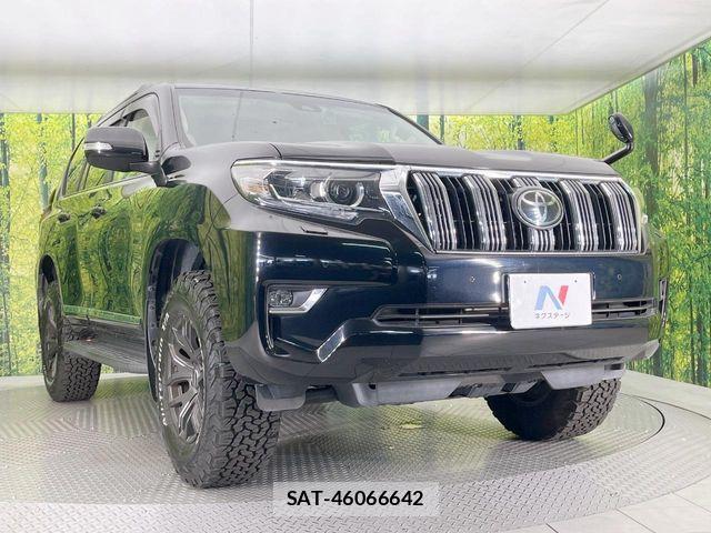Toyota LAND CRUISER PRADO 2018-02 8525442-16