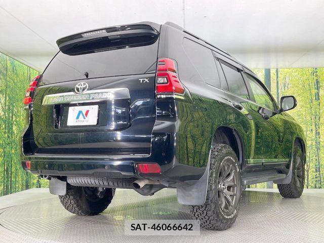 Toyota LAND CRUISER PRADO 2018-02 8525442-17