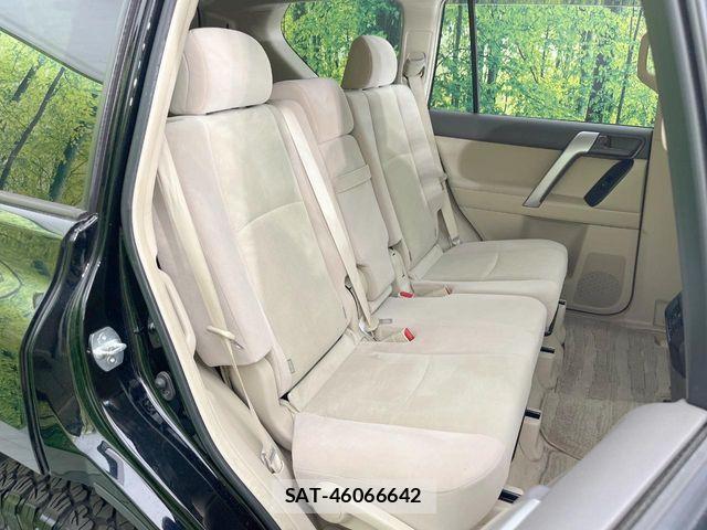 Toyota LAND CRUISER PRADO 2018-02 8525442-8