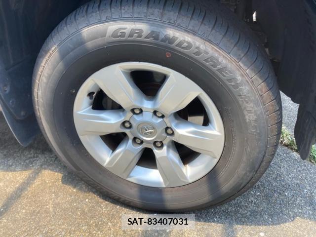 Toyota LAND CRUISER PRADO 2015-10 8562341-7