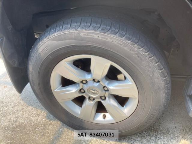 Toyota LAND CRUISER PRADO 2015-10 8562341-8