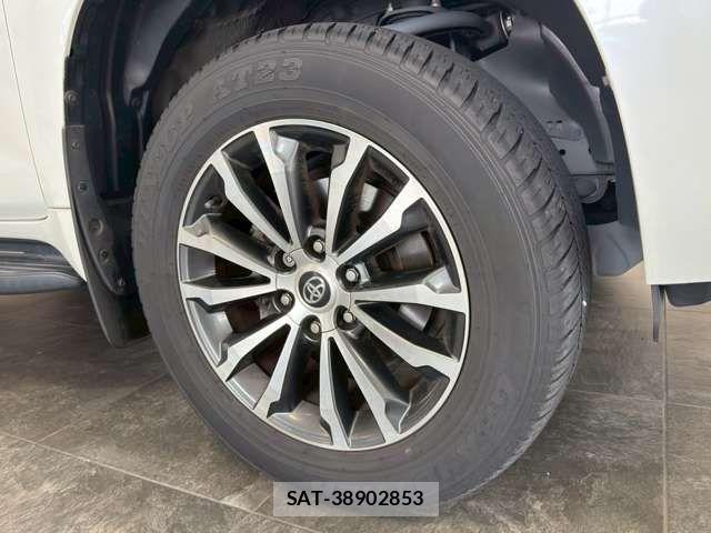 Toyota LAND CRUISER PRADO 2020-02 8562327-17