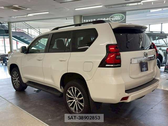 Toyota LAND CRUISER PRADO 2020-02 8562327-4