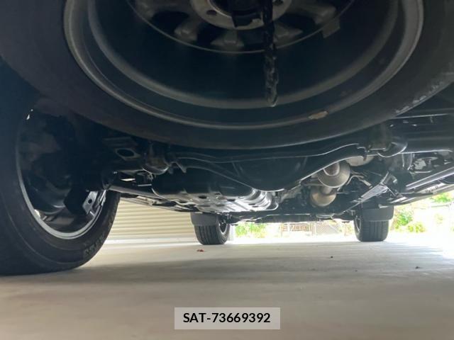 Toyota LAND CRUISER PRADO 2023-02 8562322-9