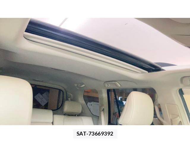 Toyota LAND CRUISER PRADO 2023-02 8562322-29