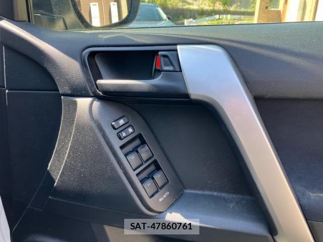 Toyota LAND CRUISER PRADO 2021-11 8562340-27