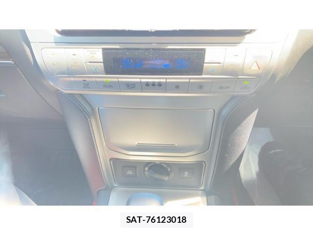 Toyota LAND CRUISER PRADO 2019-02 8562338-17