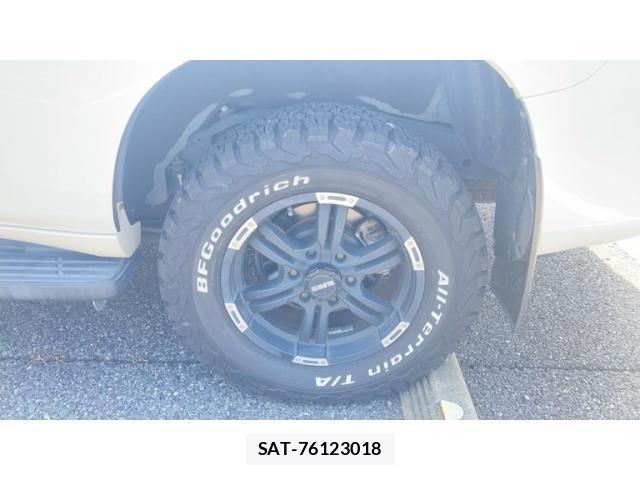 Toyota LAND CRUISER PRADO 2019-02 8562338-7