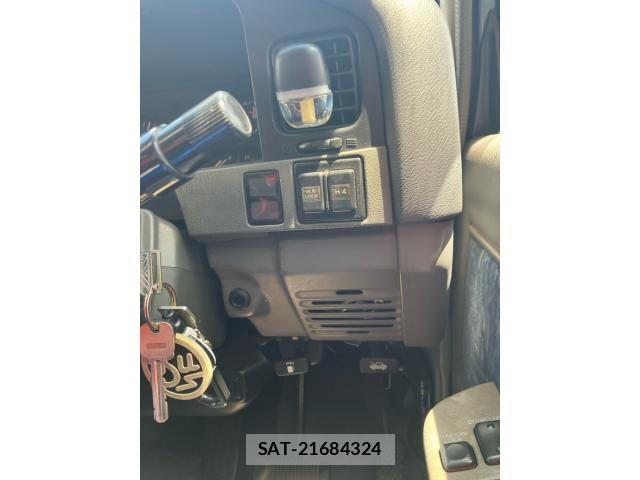 Toyota LAND CRUISER PRADO 1995-07 8562343-18