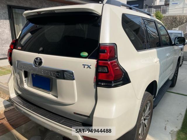 Toyota LAND CRUISER PRADO 2020-01 8562330-3