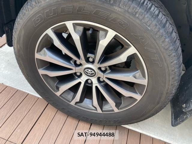 Toyota LAND CRUISER PRADO 2020-01 8562330-8