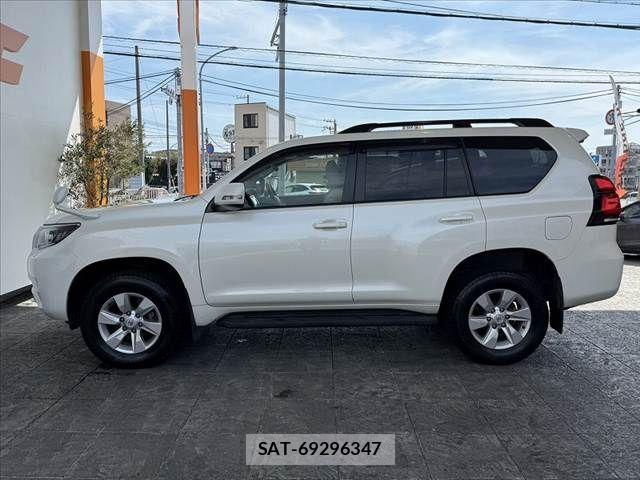 Toyota LAND CRUISER PRADO 2019-08 8562323-11