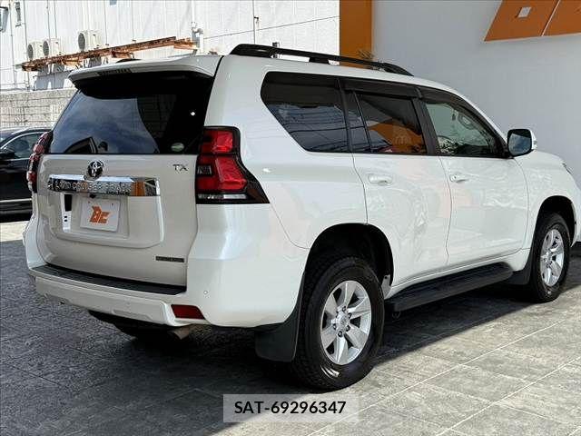 Toyota LAND CRUISER PRADO 2019-08 8562323-15