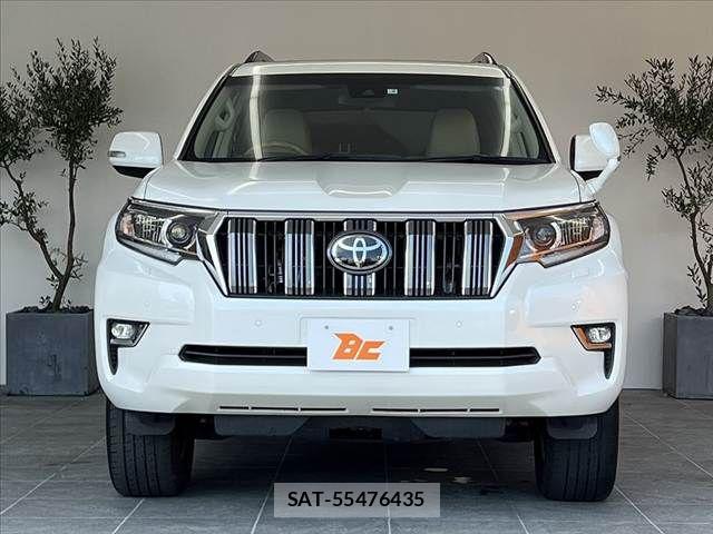 Toyota LAND CRUISER PRADO 2023-02 8562333-8