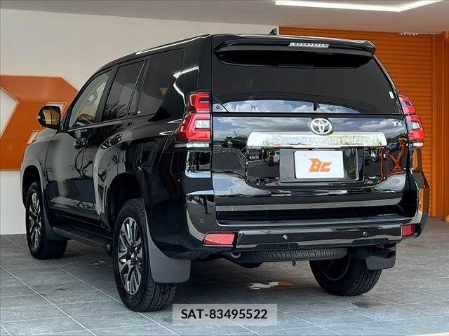 Toyota LAND CRUISER PRADO 2023-08 8562331-12