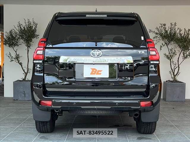Toyota LAND CRUISER PRADO 2023-08 8562331-13