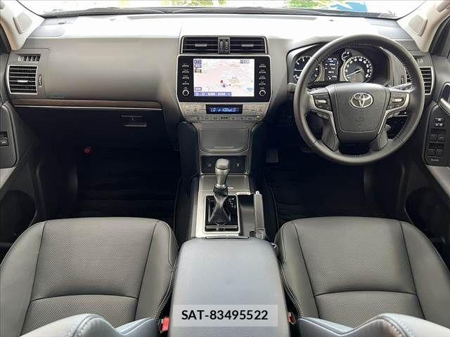 Toyota LAND CRUISER PRADO 2023-08 8562331-1