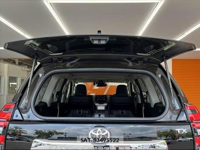 Toyota LAND CRUISER PRADO 2023-08 8562331-21