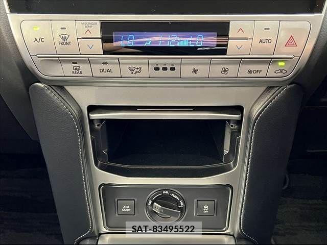 Toyota LAND CRUISER PRADO 2023-08 8562331-23