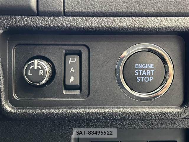 Toyota LAND CRUISER PRADO 2023-08 8562331-28