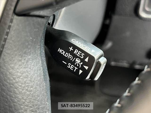 Toyota LAND CRUISER PRADO 2023-08 8562331-5
