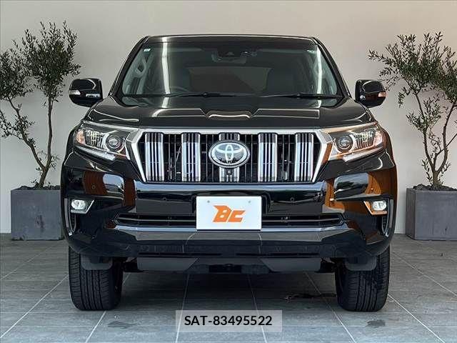 Toyota LAND CRUISER PRADO 2023-08 8562331-8