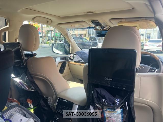 Toyota LAND CRUISER PRADO 2022-02 8562326-13