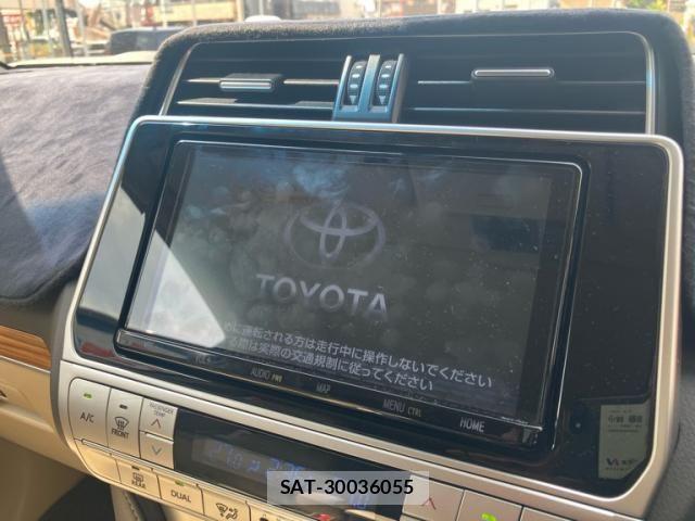 Toyota LAND CRUISER PRADO 2022-02 8562326-15