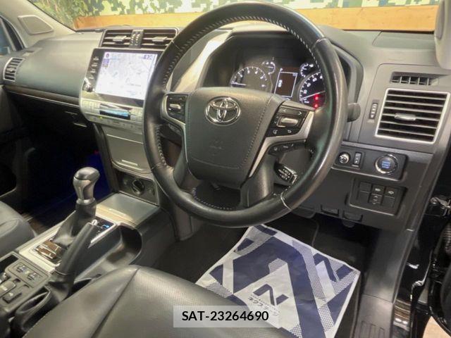 Toyota LAND CRUISER PRADO 2022-12 8562328-7