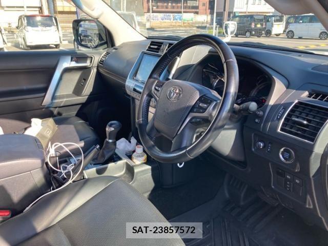 Toyota LAND CRUISER PRADO 2022-01 8562336-12