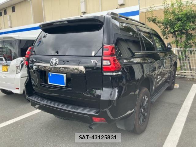 Toyota LAND CRUISER PRADO 2020-12 8562329-2