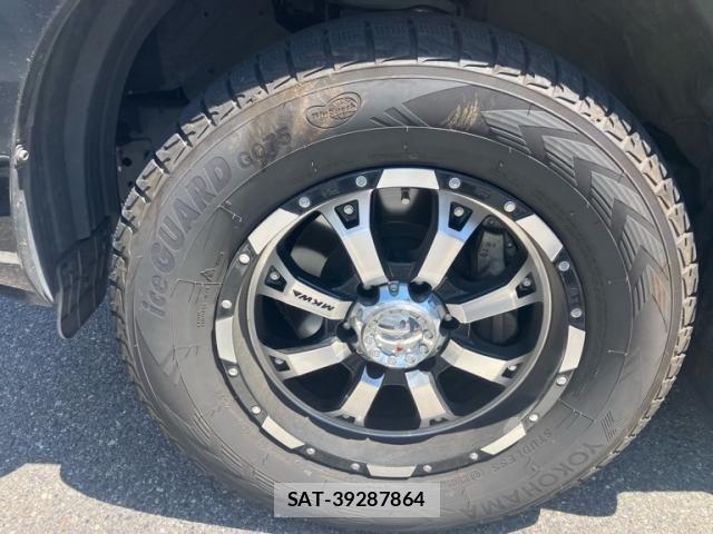 Toyota LAND CRUISER PRADO 2023-06 8562332-5
