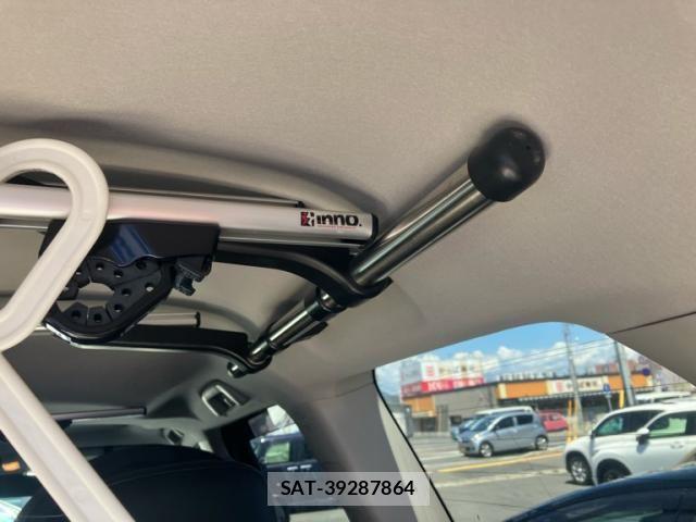 Toyota LAND CRUISER PRADO 2023-06 8562332-7