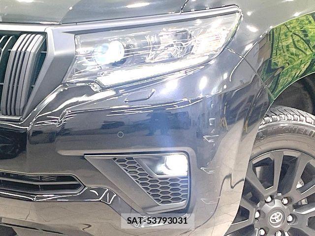 Toyota LAND CRUISER PRADO 2023-10 8627363-10