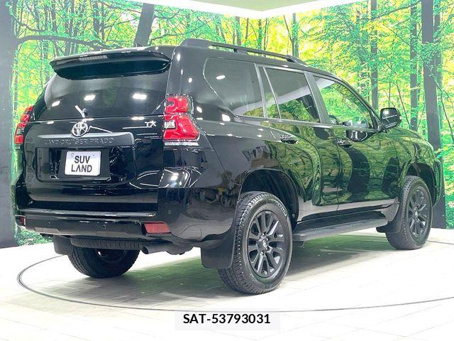 Toyota LAND CRUISER PRADO 2023-10 8627363-13
