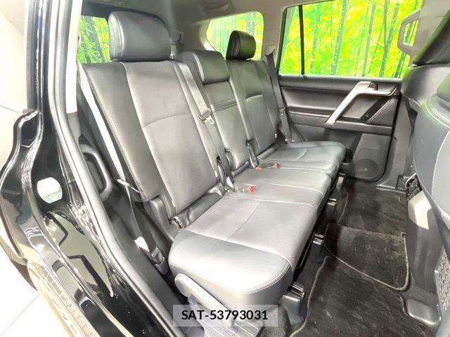 Toyota LAND CRUISER PRADO 2023-10 8627363-8