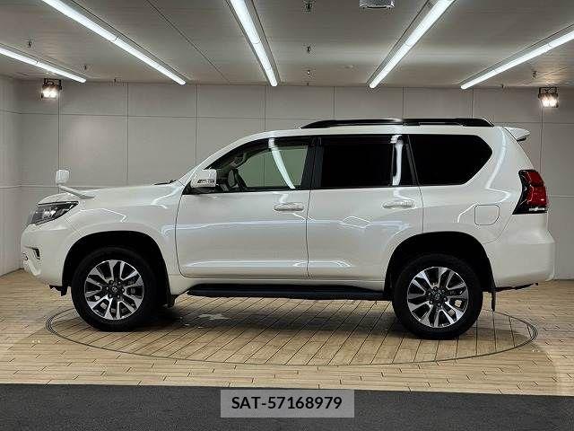 Toyota LAND CRUISER PRADO 2023-01 8627365-16