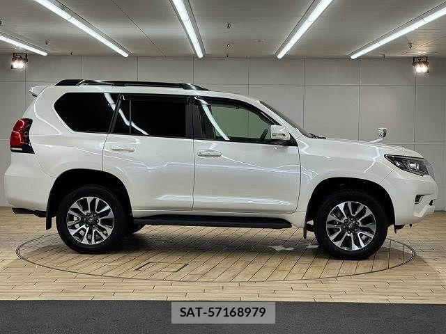 Toyota LAND CRUISER PRADO 2023-01 8627365-17
