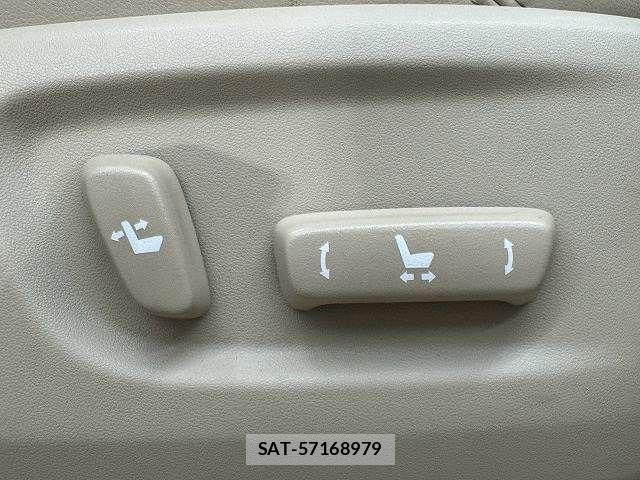 Toyota LAND CRUISER PRADO 2023-01 8627365-7