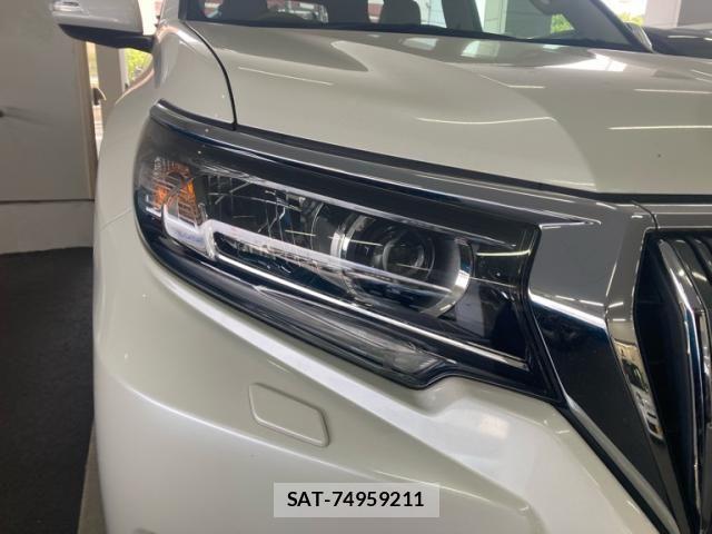 Toyota LAND CRUISER PRADO 2017-11 8627380-2