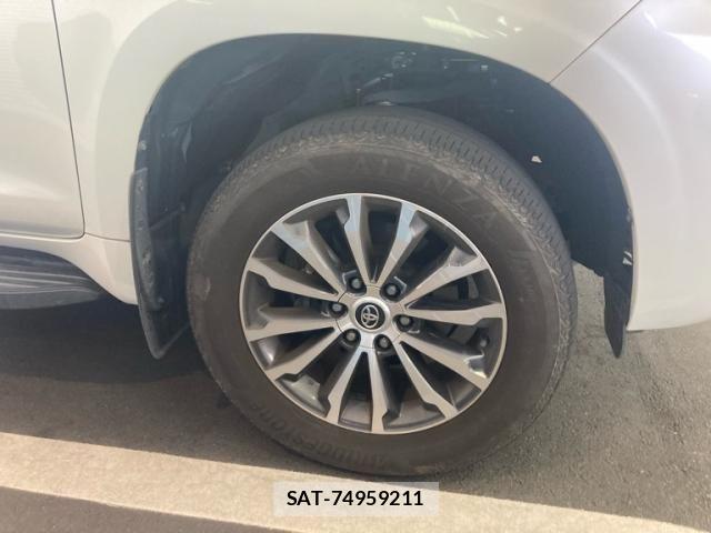 Toyota LAND CRUISER PRADO 2017-11 8627380-3