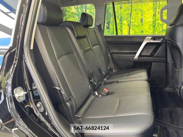 Toyota LAND CRUISER PRADO 2023-07 8627361-8